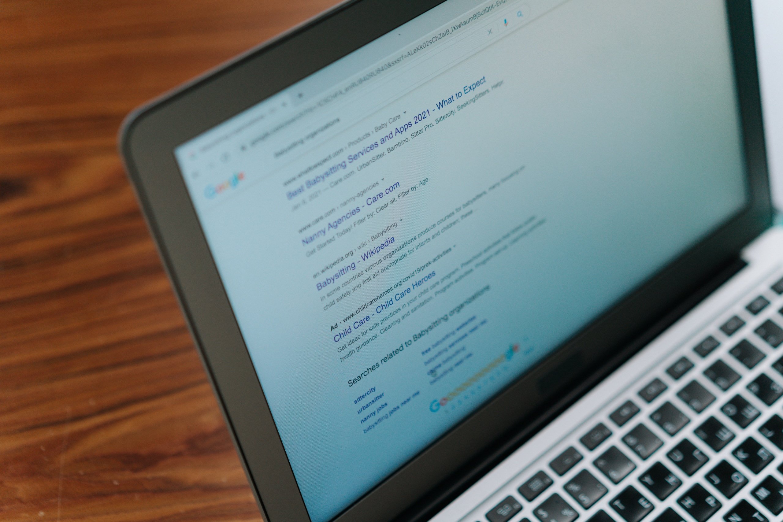Kurz nach dem September Core Update rollt Google das October Spam Update aus